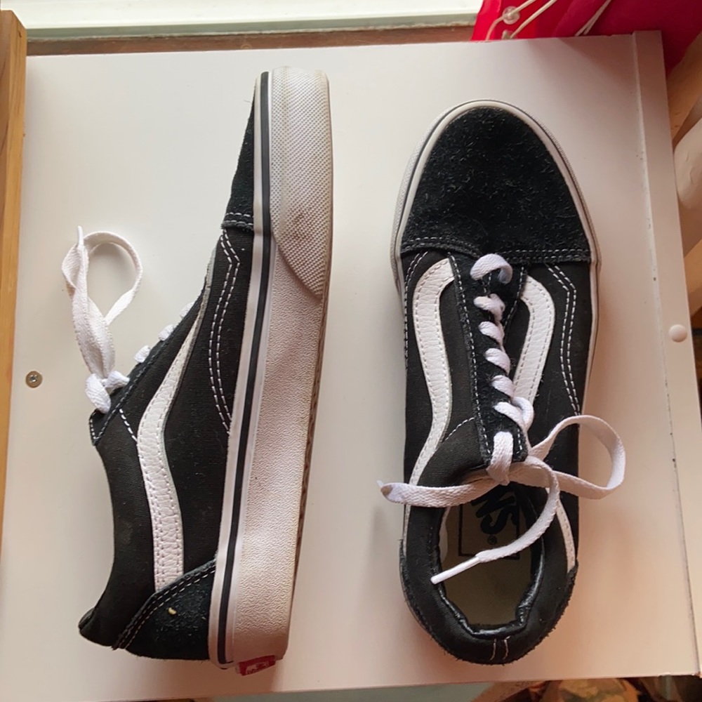 Black Vans